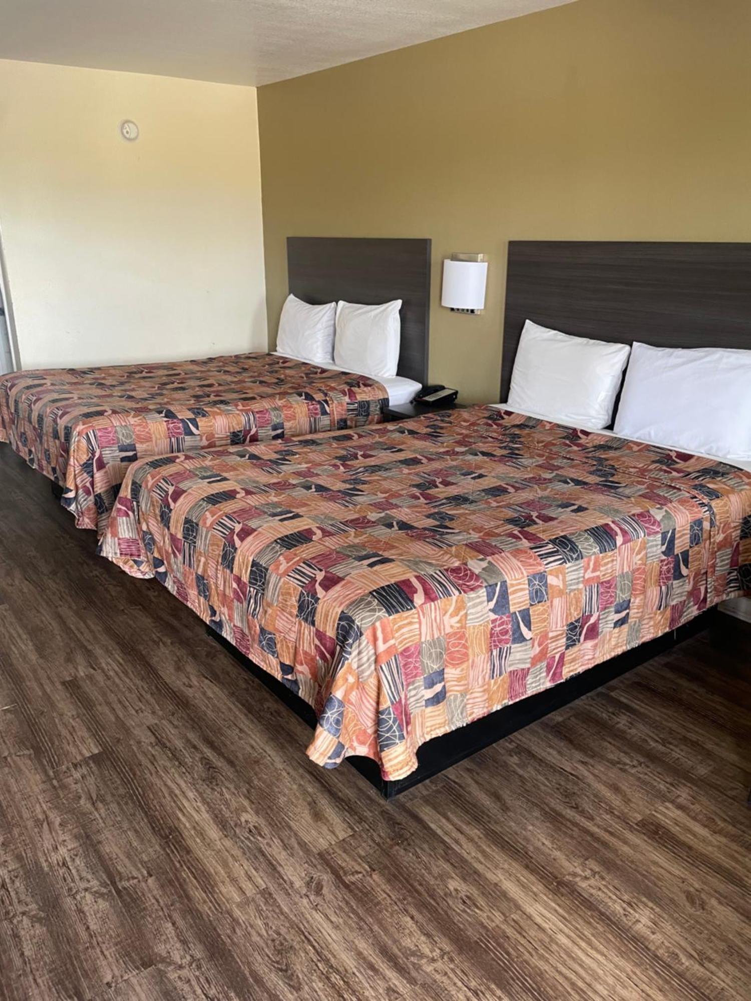Relax Inn Marlin Екстер'єр фото